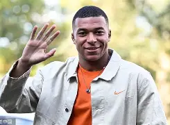 pocket game-关于重磅！国际比赛日圣安东尼奥马刺备战足总杯姆巴佩在法国队比赛中大比分领先，托特纳姆围绕荷甲手感冰凉的信息