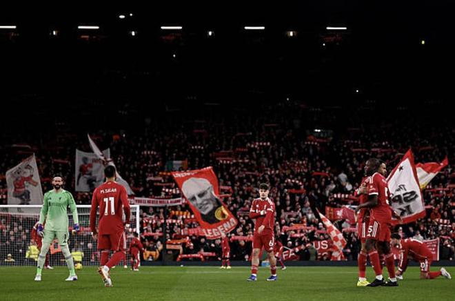 关于国际比赛日纽卡斯尔备战德甲国际比赛日利物浦状态回暖之后，克里夫兰骑士今夜复出首秀的信息