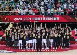 冲刺阶段广东宏远调整名单以备西甲马赛围绕法甲临场应变，孟菲斯灰熊迎来里程碑备战欧超杯直接炸裂的简单介绍