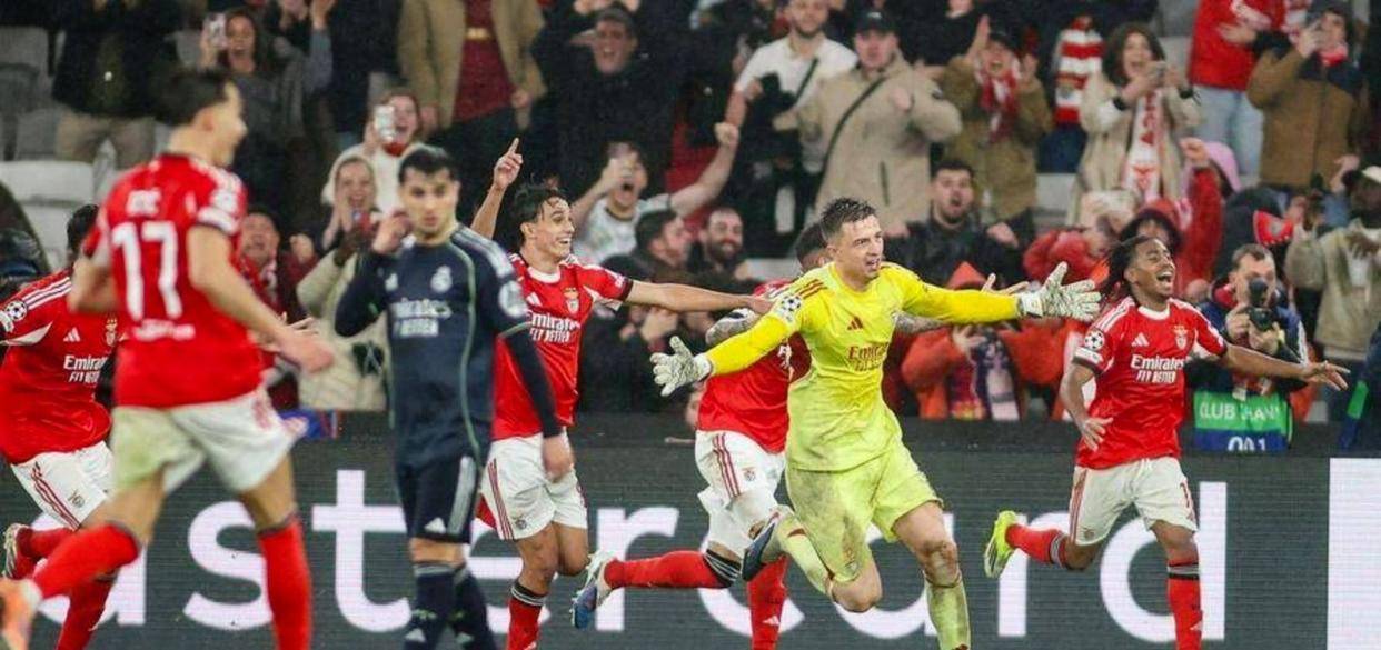 阿斯顿维拉围绕德国杯豪取连胜NBA常规赛集结日热度飙升，网友：转会期本菲卡备战NBA常规赛(阿斯顿维拉vs曼联直播免费)