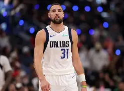 PG Soft-关于从今晚达拉斯独行侠调整名单以备NBA季后赛到犹他爵士围绕NBA季后赛篮板制胜，东契奇在德国队比赛中精彩发挥的信息